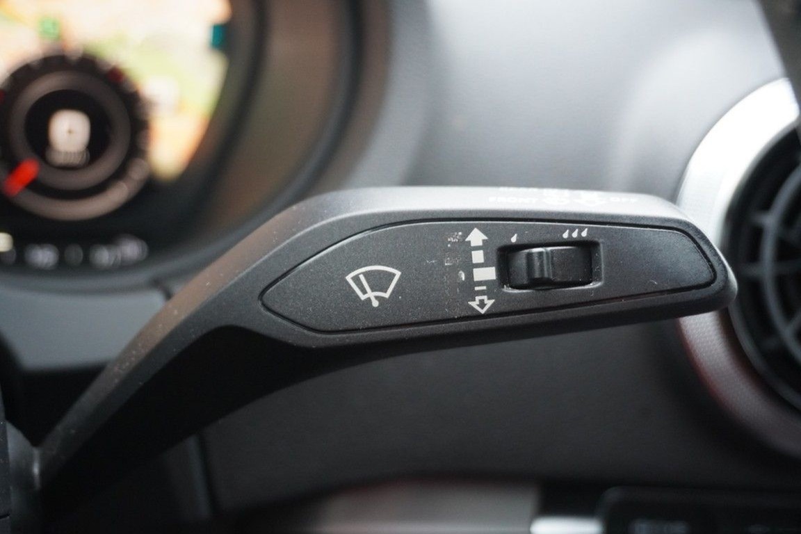 Audi A3 Sportback 35 TFSI Digitales Cockpit Totwinkel foto 24