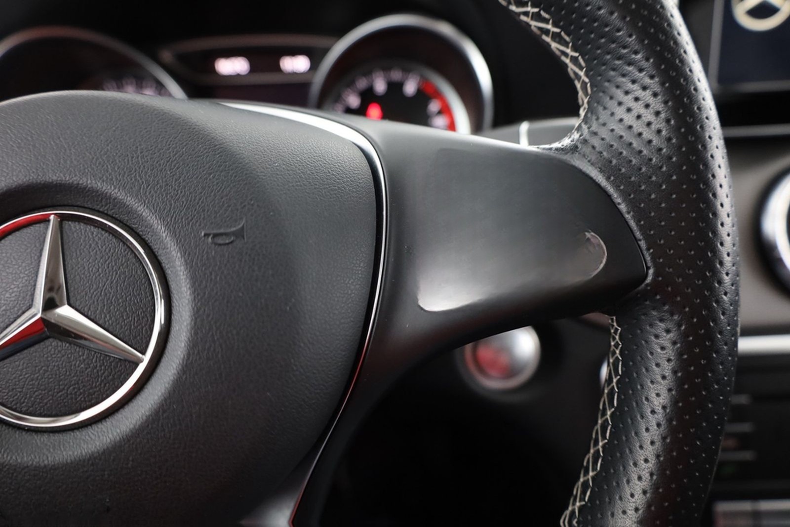 Mercedes-Benz CLA 250 SB 4Matic LED Kamera Navi Tempomat Leder foto 17
