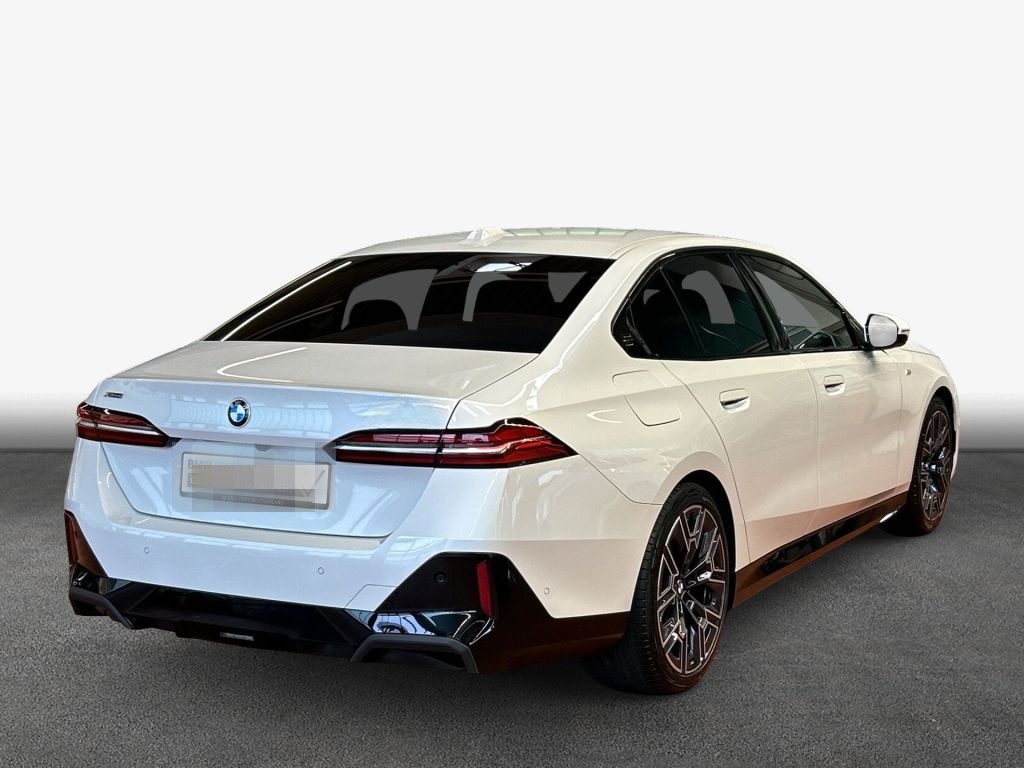 BMW 520d xDrive Aut. M-Paket LED Harman Kardon Stdhz foto 2