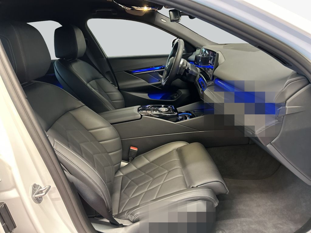 BMW 520d xDrive Aut. M-Paket LED Harman Kardon Stdhz foto 14