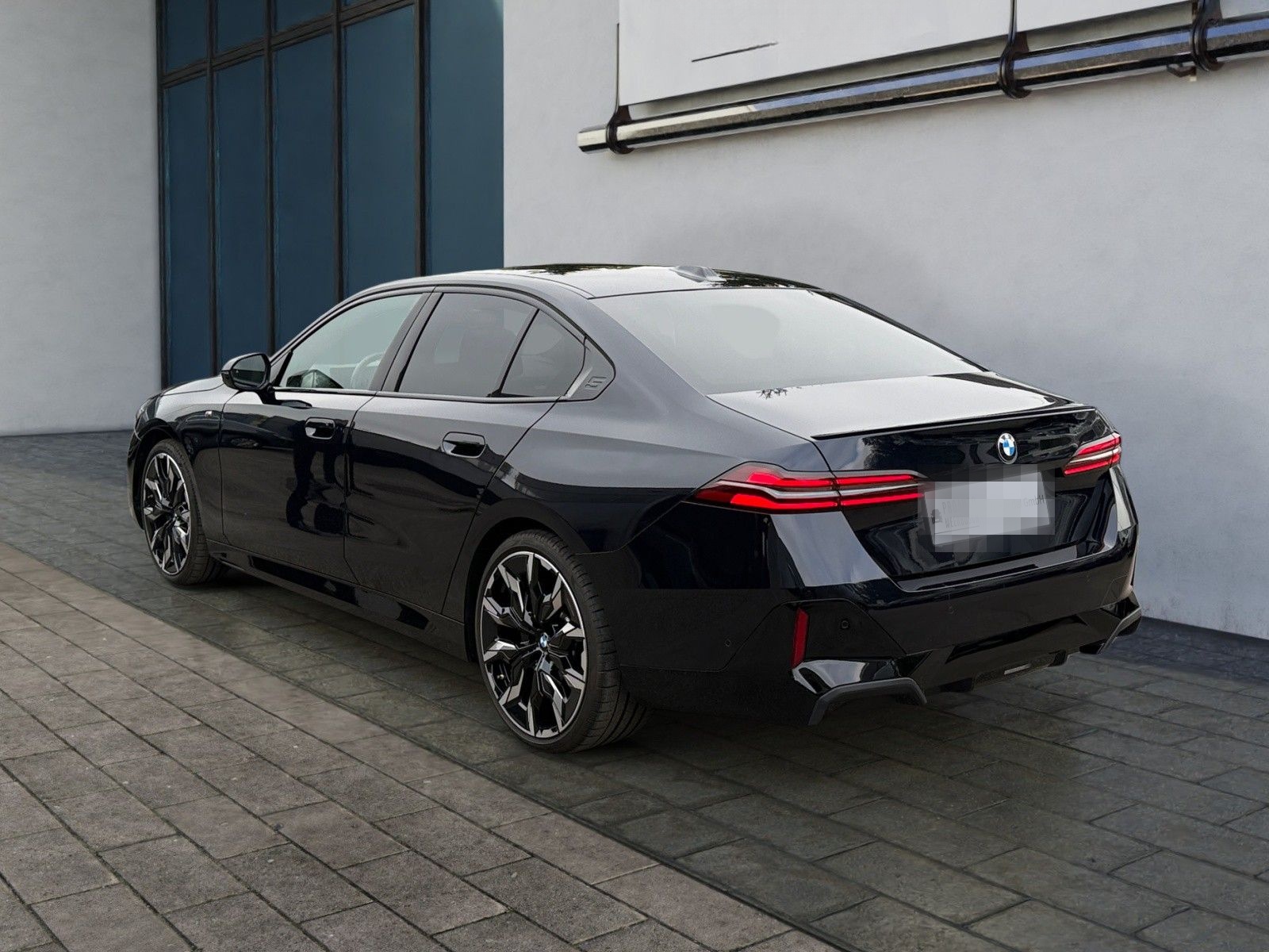 BMW 520d xDrive M Sport PRO MMRY/HUD/360°/STNDHZNG foto 2