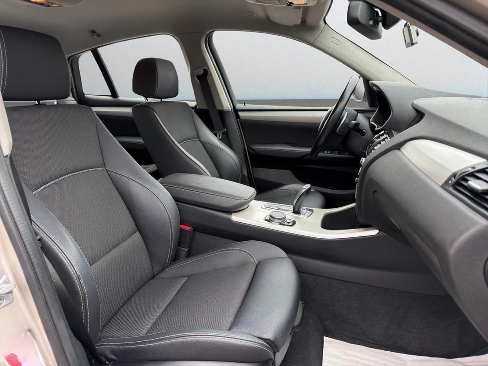BMW X4 xDrive 20 i*Navi*RFK*Xenon*AHK*SHZ*1.Hand* foto 11