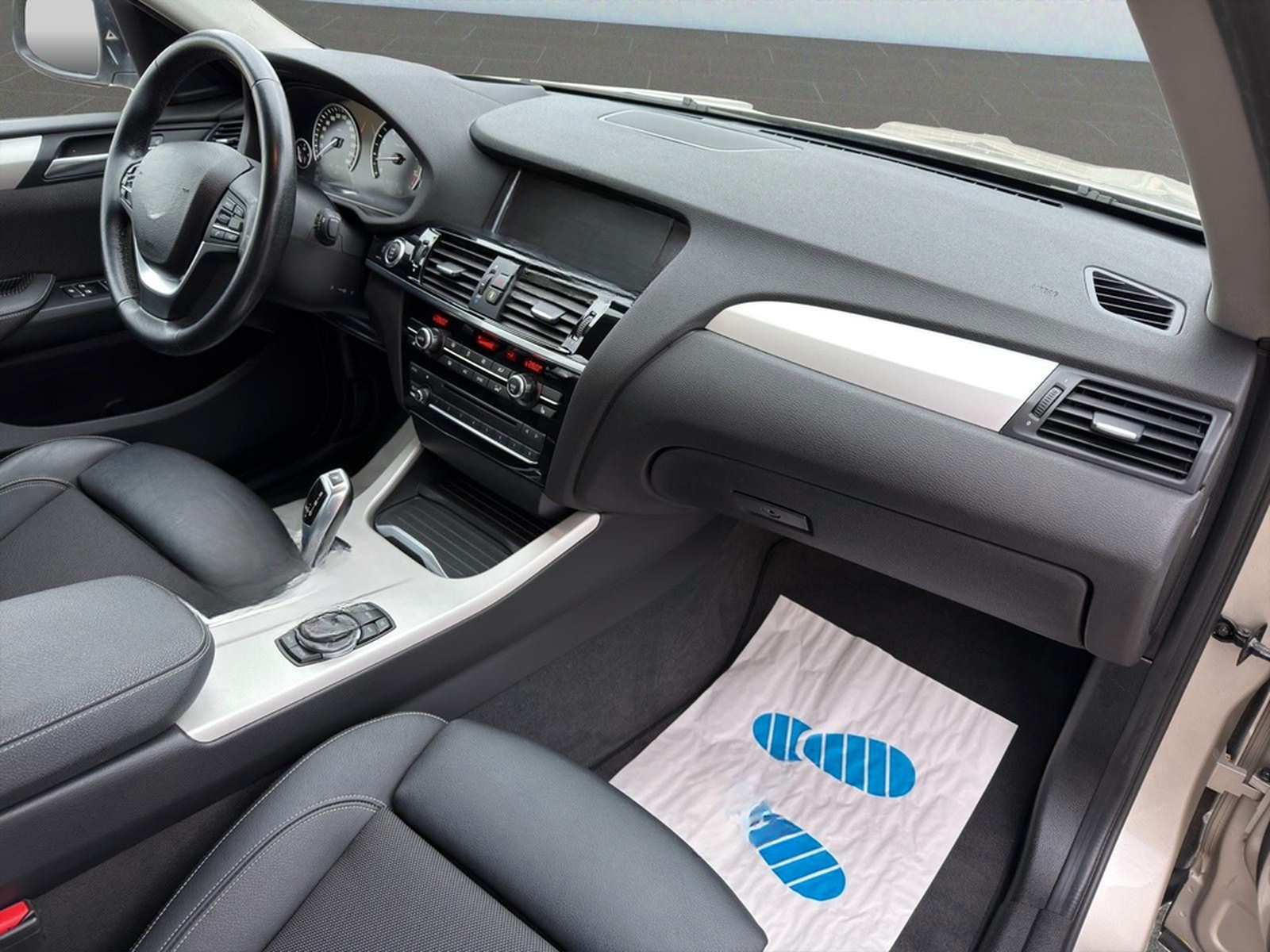 BMW X4 xDrive 20 i*Navi*RFK*Xenon*AHK*SHZ*1.Hand* foto 12