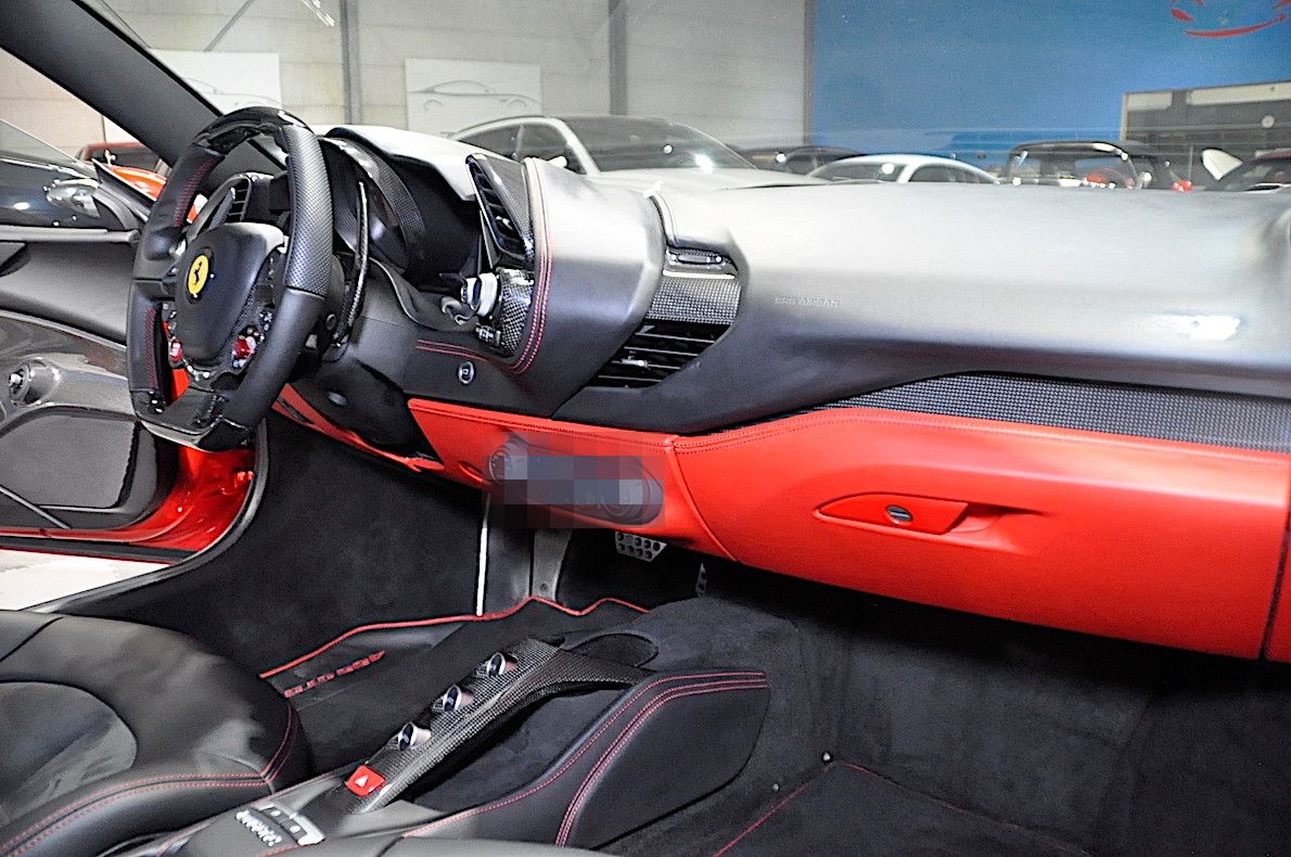Ferrari 488 GTB GTB Coupé DCT-CARBON-GARANTIE 2027 foto 16