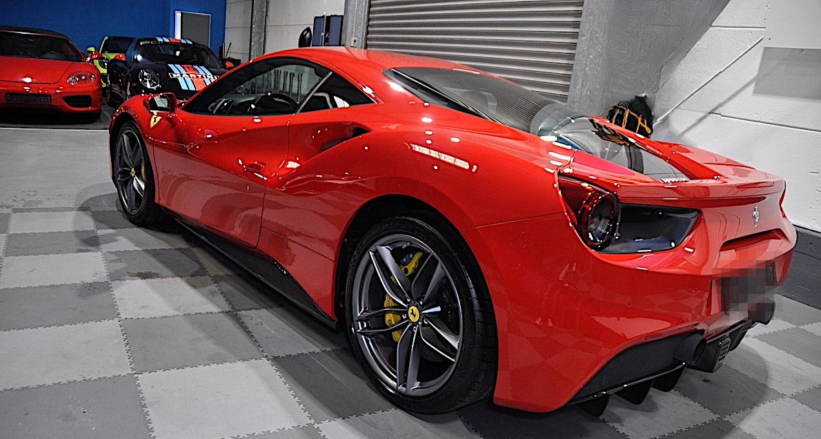 Ferrari 488 GTB GTB Coupé DCT-CARBON-GARANTIE 2027 foto 24