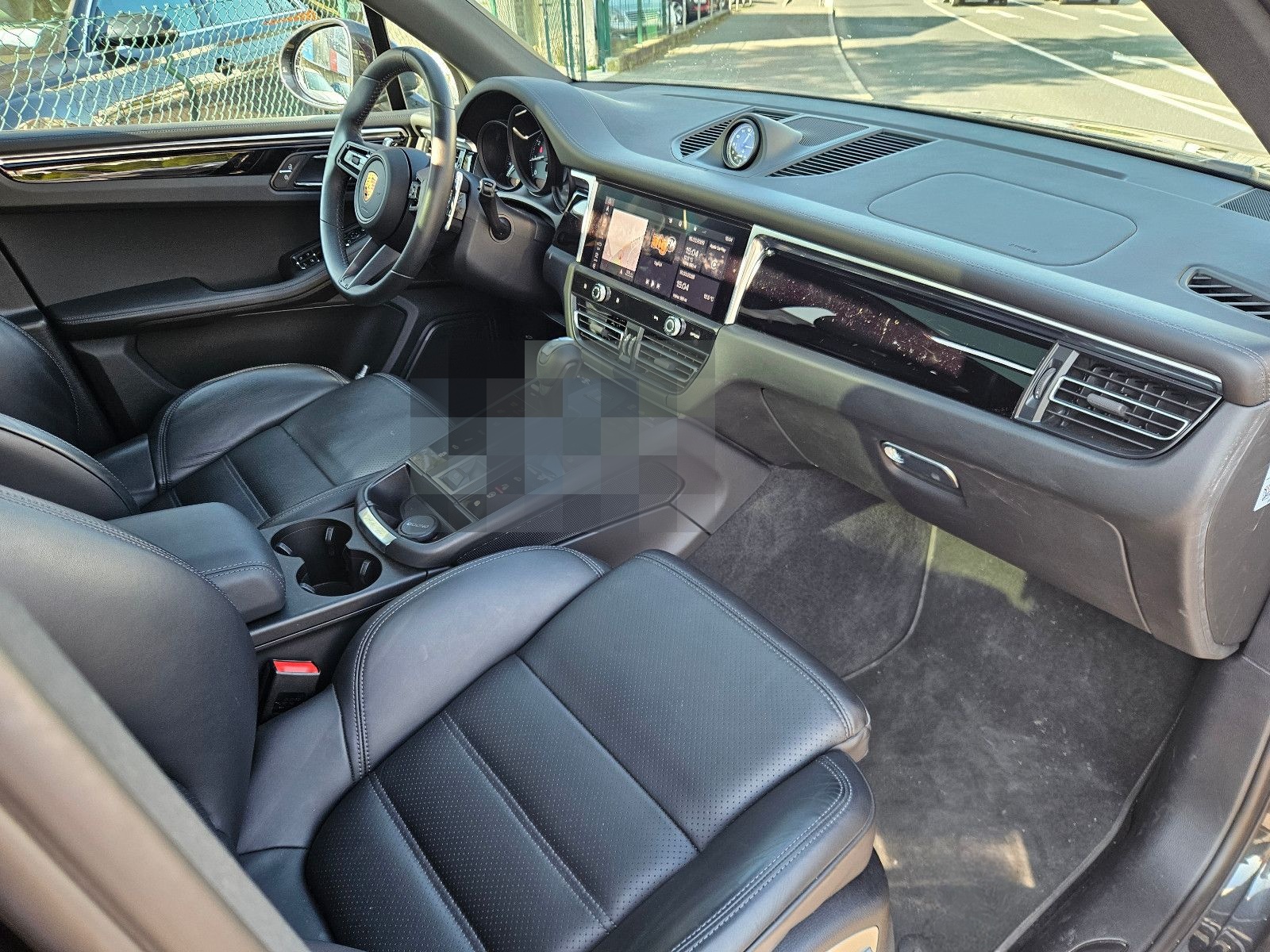 Porsche Macan Turbo 21Zoll DeutschesFahrzeug Panorama foto 25