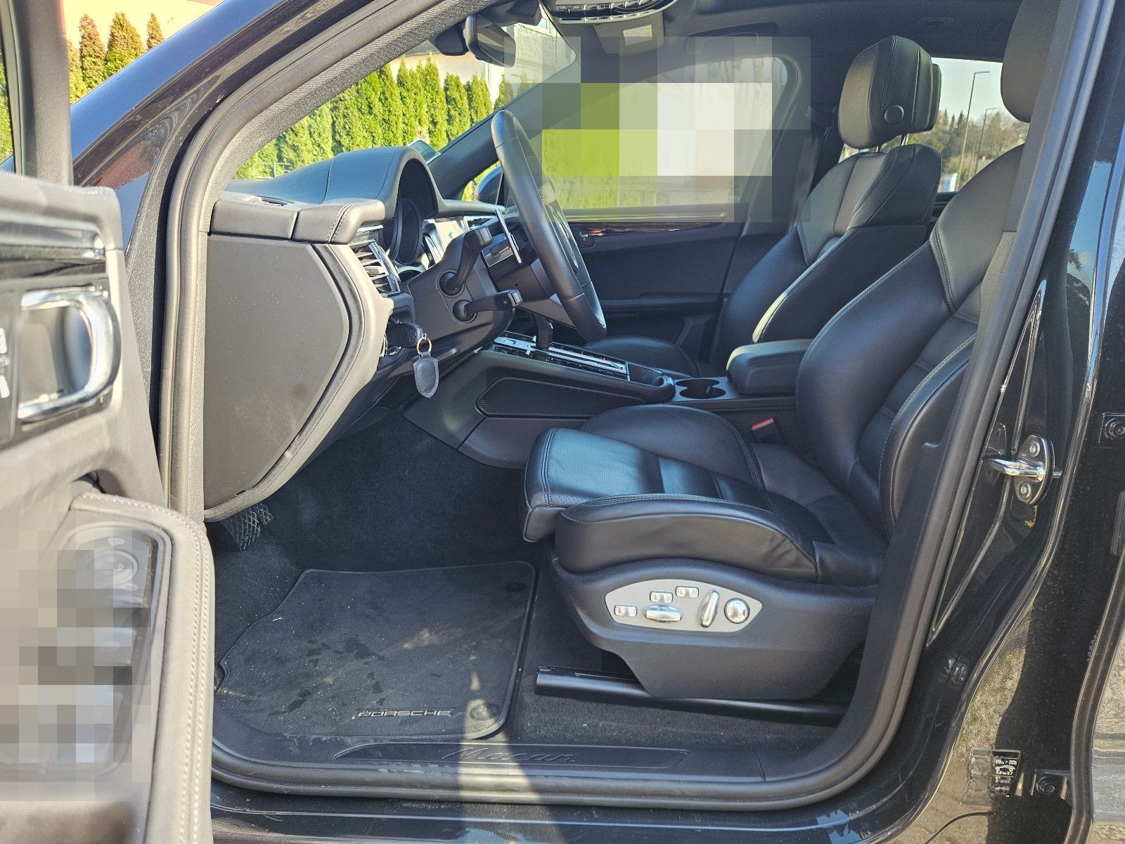 Porsche Macan Turbo 21Zoll DeutschesFahrzeug Panorama foto 6