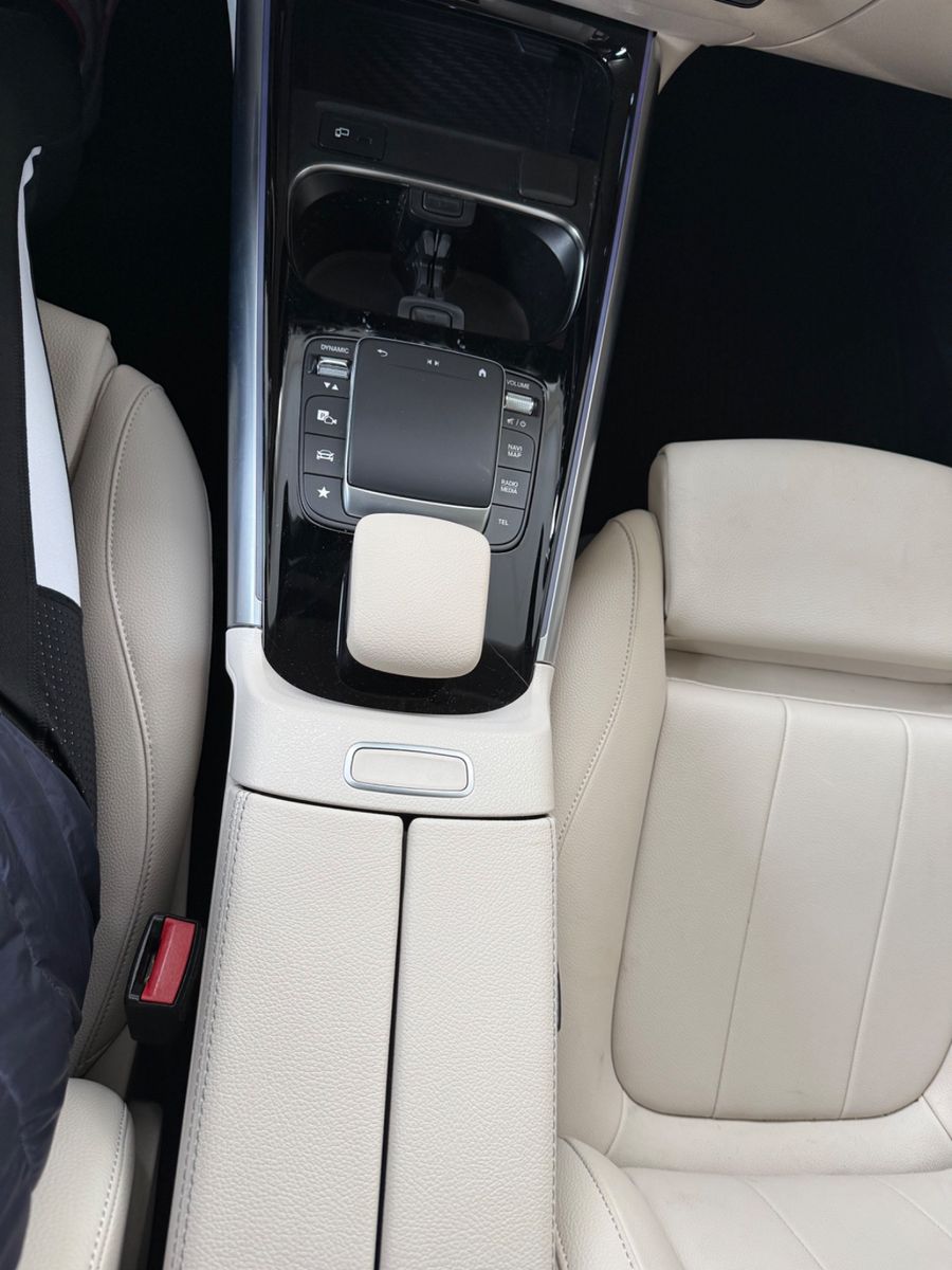 Mercedes-Benz GLA 250 e DCT -Progressive  foto 12