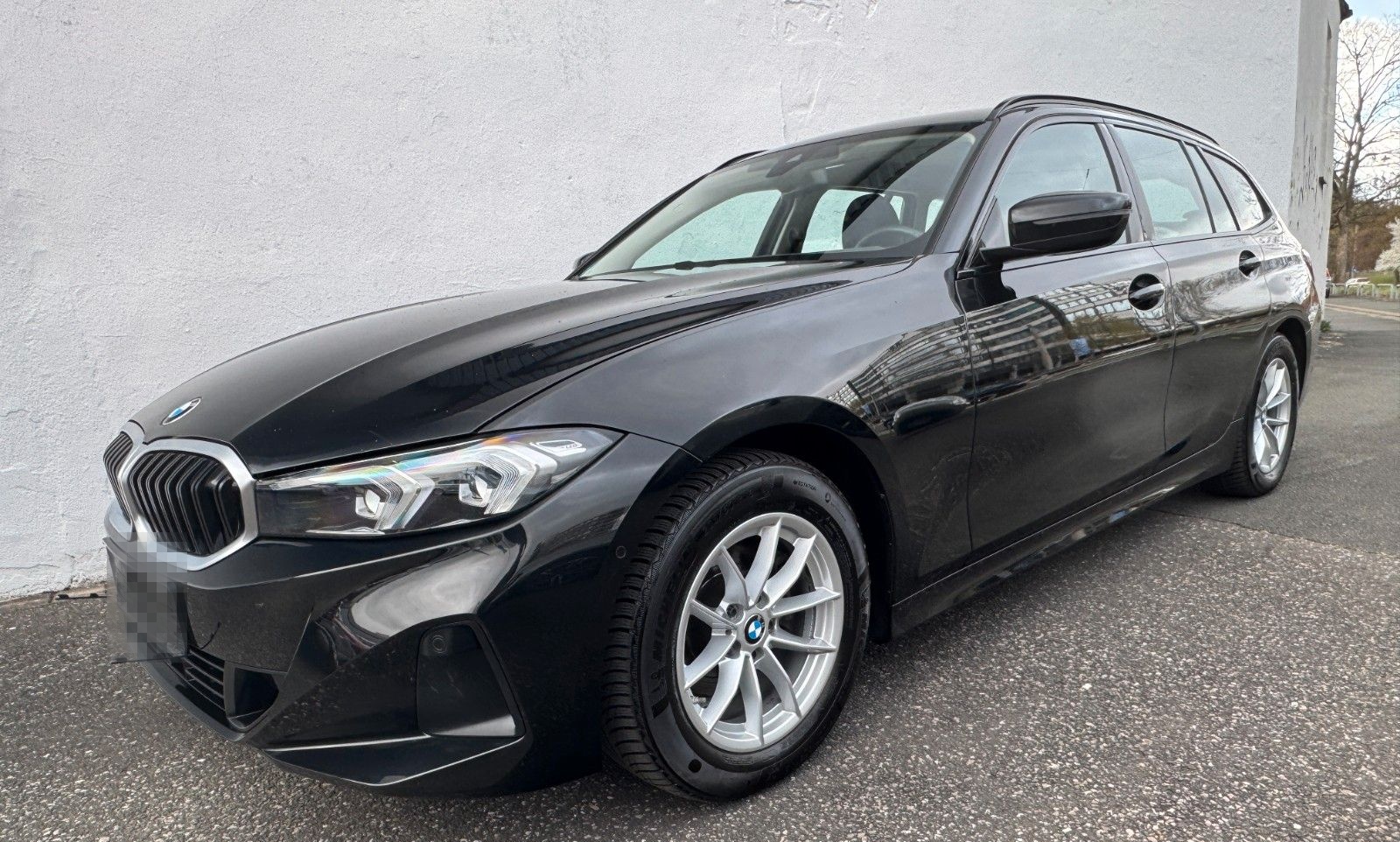 BMW 318d Touring/LED/DAB/AHK/PaAssist/ACC/Facelift foto 2