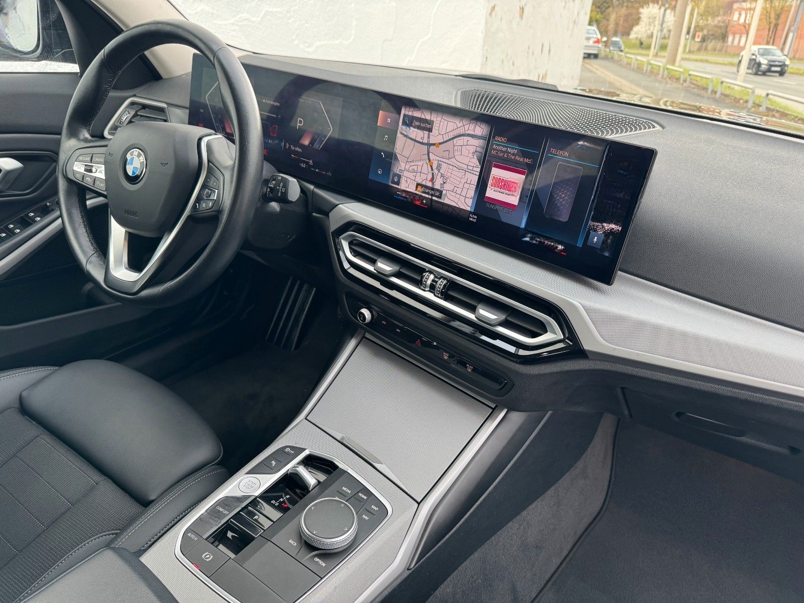 BMW 318d Touring/LED/DAB/AHK/PaAssist/ACC/Facelift foto 21