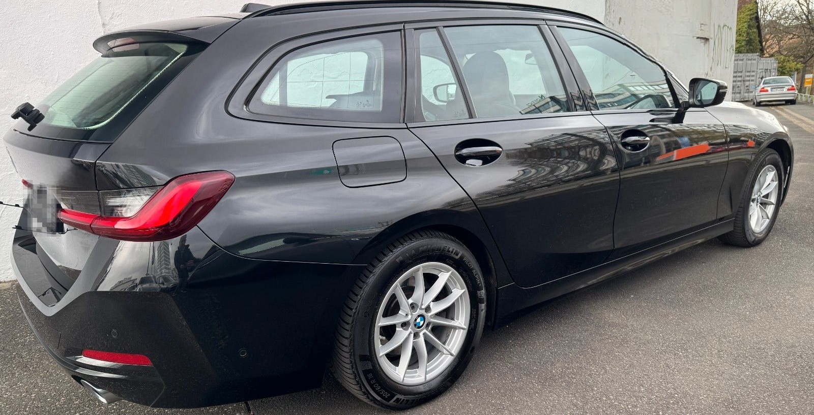 BMW 318d Touring/LED/DAB/AHK/PaAssist/ACC/Facelift foto 10