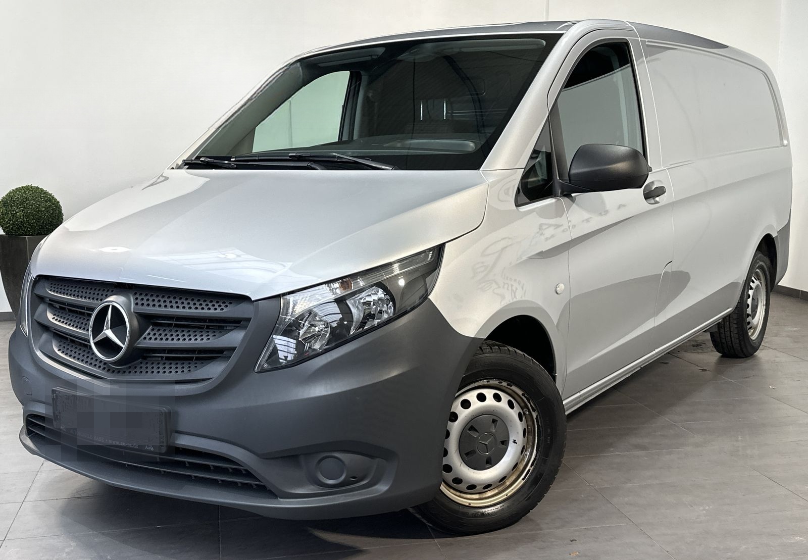 Mercedes-Benz Vito 110 LangKAMERA+BLUETOOTH+SORTIMO+SHZ+TEMPOM foto 2