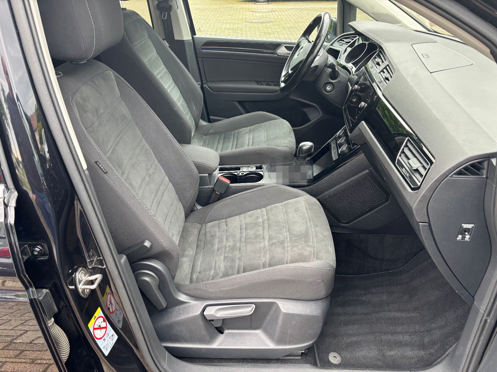 Volkswagen Touran Highline 2.0TDI BMT/Start-Stopp Navi AHK foto 13