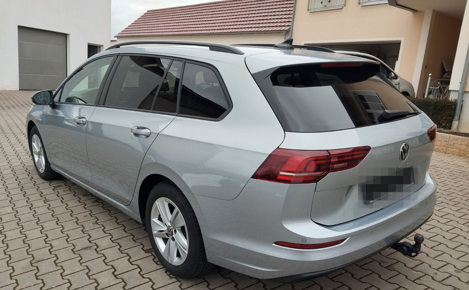Volkswagen Golf VIII Variant 2.0 TDI 110 kW Life, Navi, PDC foto 7