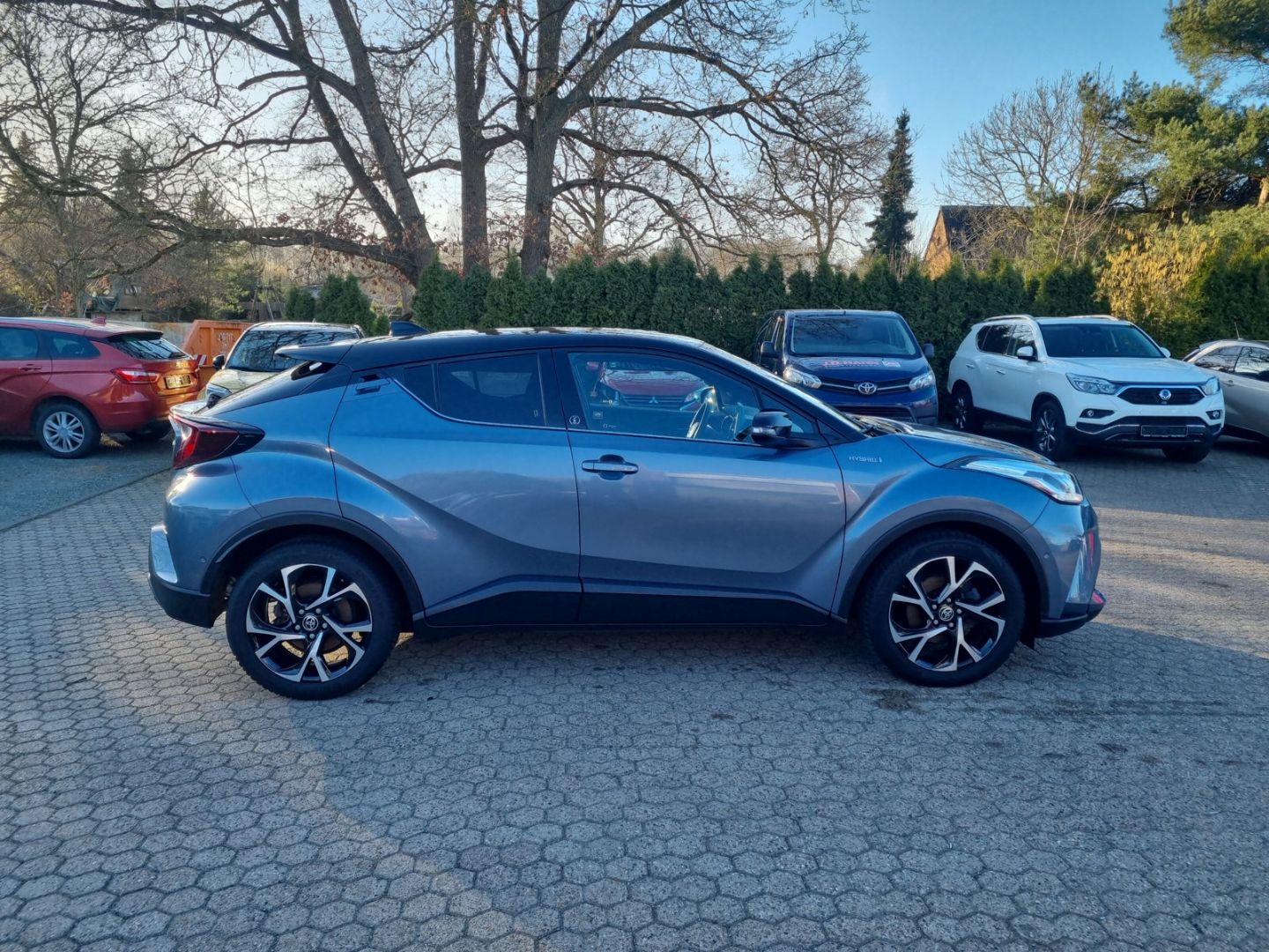 Toyota C-HR Hybrid 2.0 Team*NAV*LED*ACC*AppleCarPlay*An foto 14