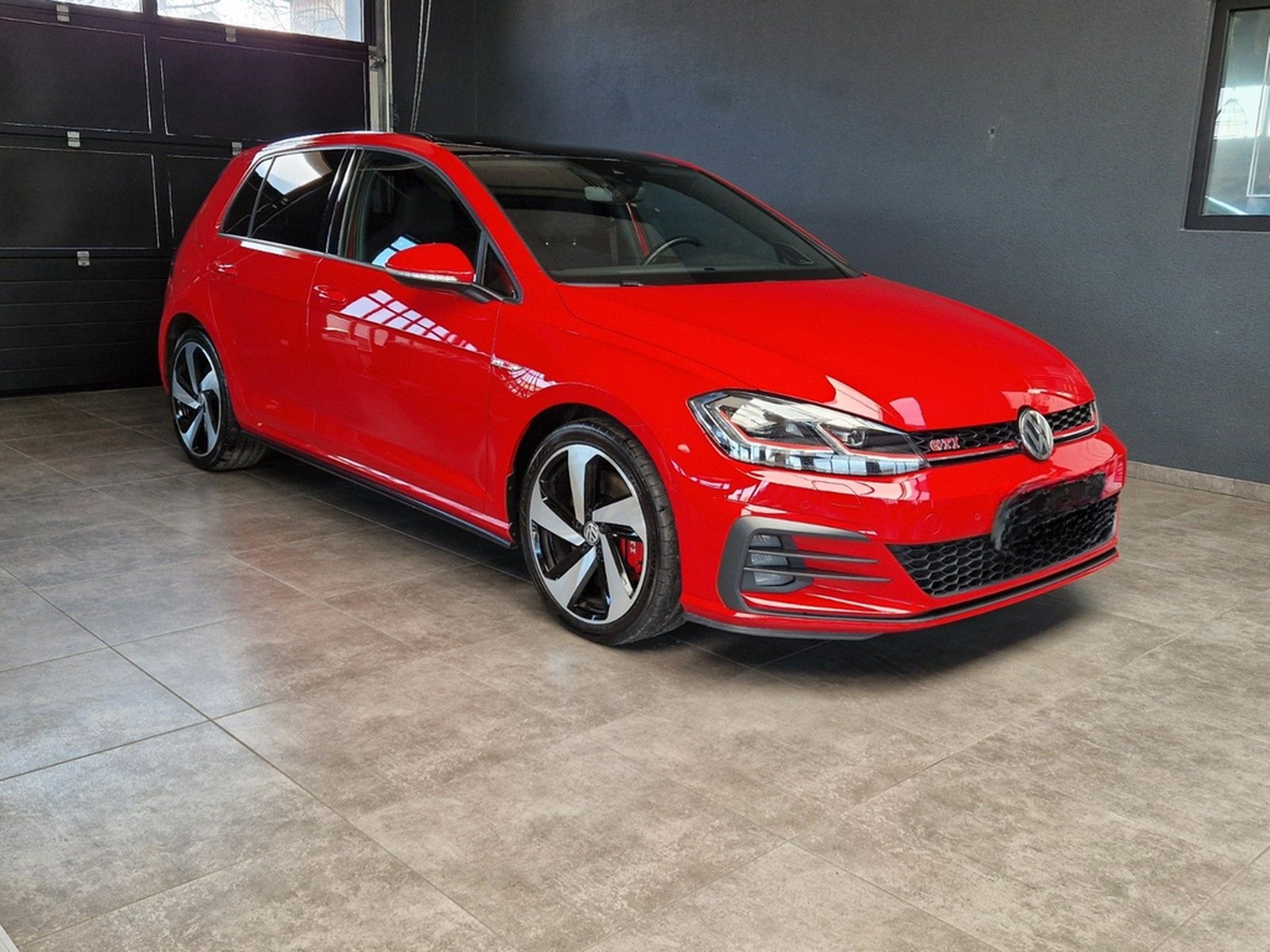 Volkswagen Golf GTI Performance 2,0TSI*STANDHZG*PANO*KAMERA foto 2