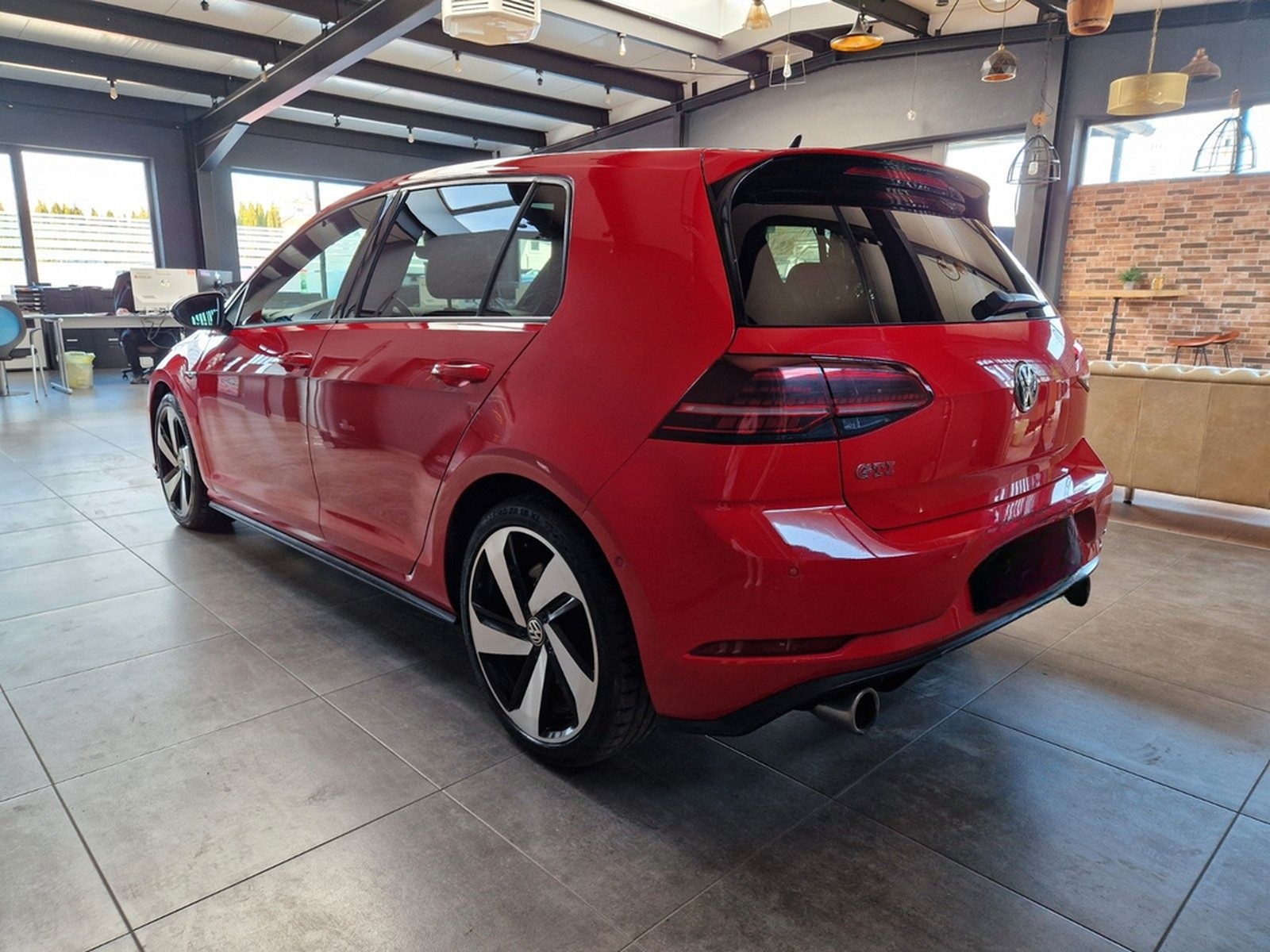 Volkswagen Golf GTI Performance 2,0TSI*STANDHZG*PANO*KAMERA foto 5