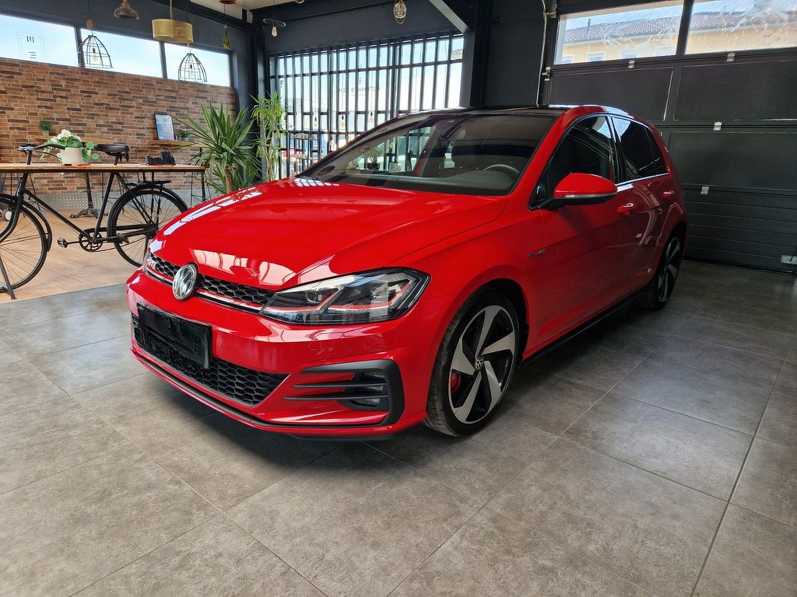 Volkswagen Golf GTI Performance 2,0TSI*STANDHZG*PANO*KAMERA foto 6
