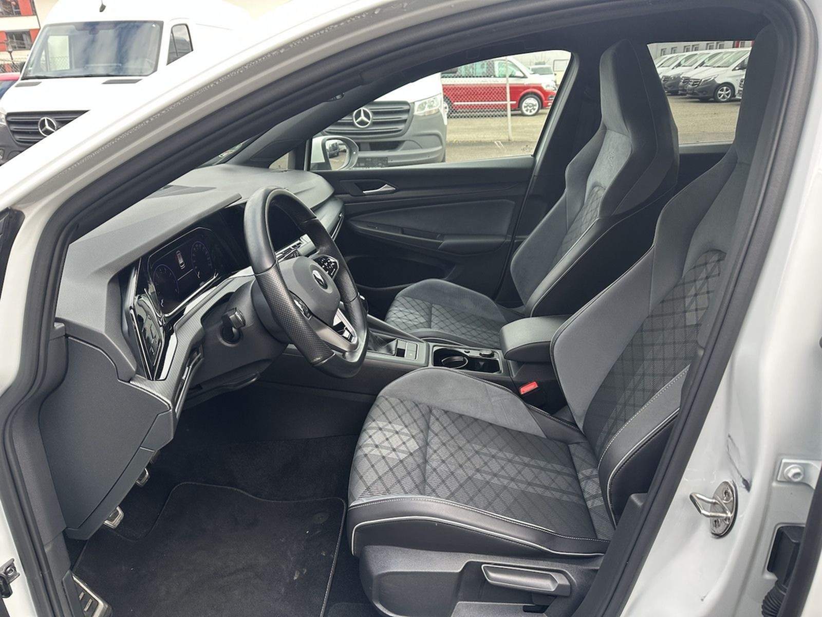 Volkswagen Golf Variant R-Line Navi Winterpaket foto 6