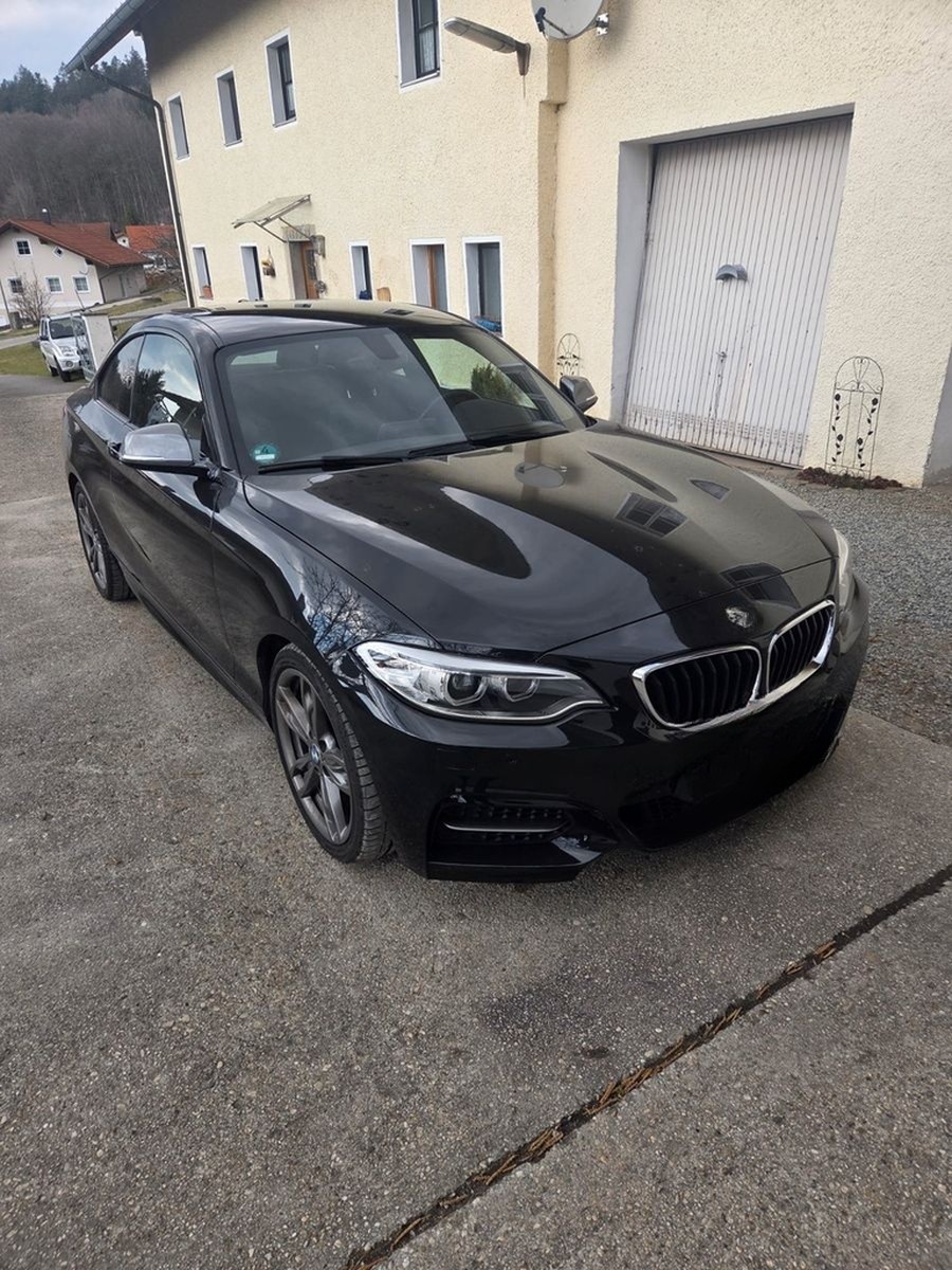 BMW M235i Coupé  foto 2