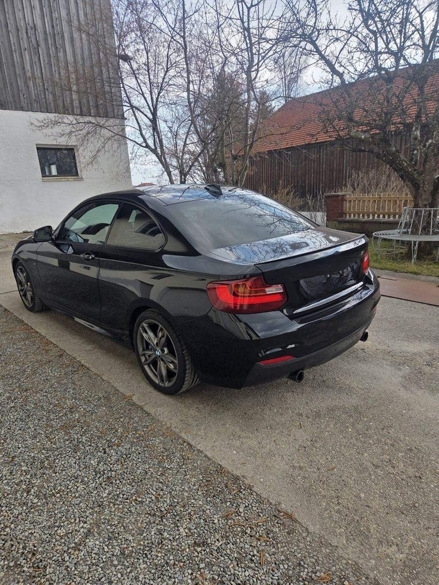 BMW M235i Coupé  foto 4