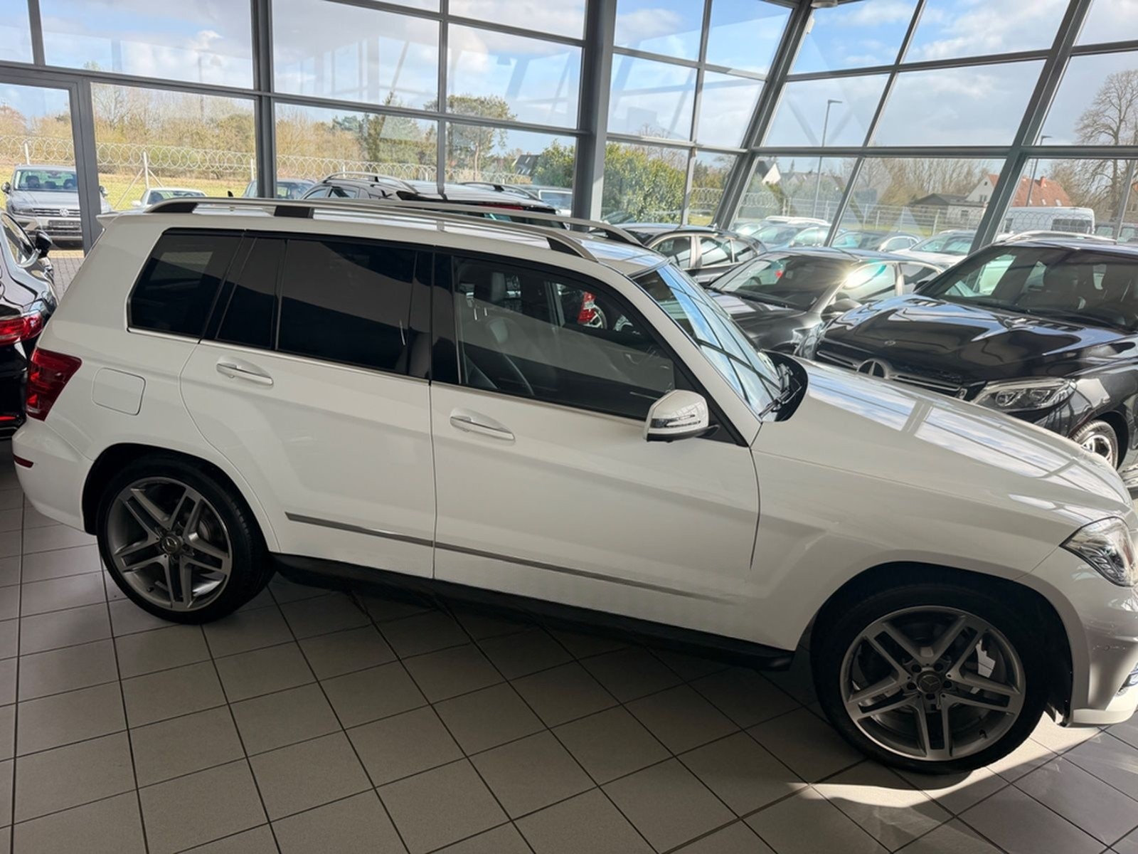 Mercedes-Benz GLK 350 4Matic AMG*360*PDC*Bi-Xenon foto 3