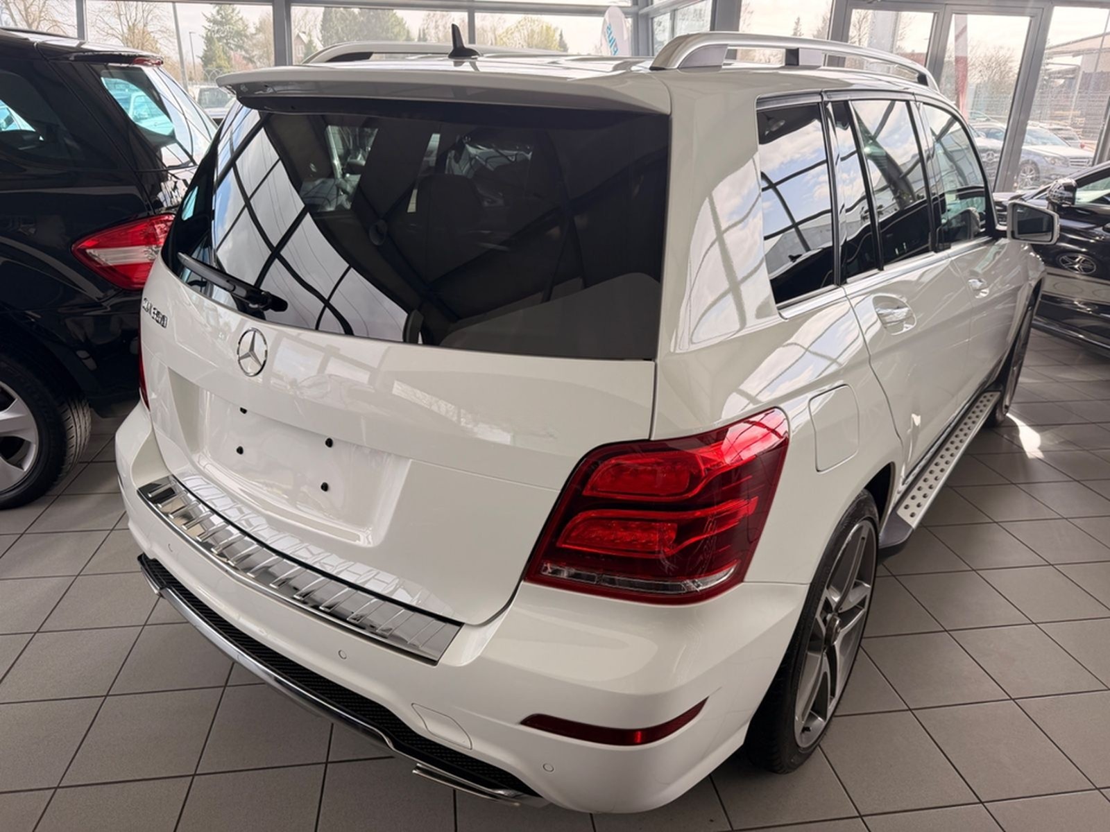 Mercedes-Benz GLK 350 4Matic AMG*360*PDC*Bi-Xenon foto 4