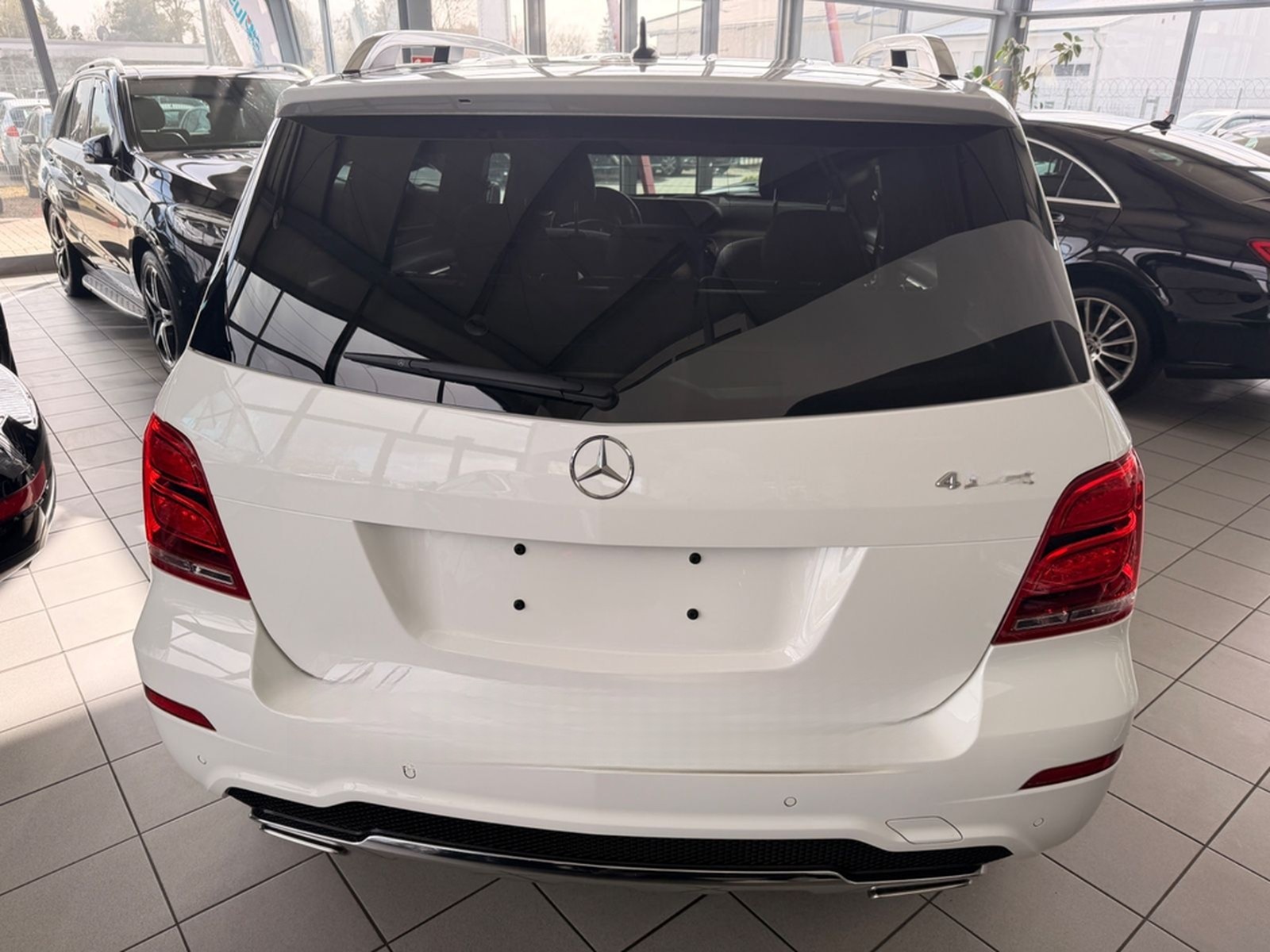 Mercedes-Benz GLK 350 4Matic AMG*360*PDC*Bi-Xenon foto 6