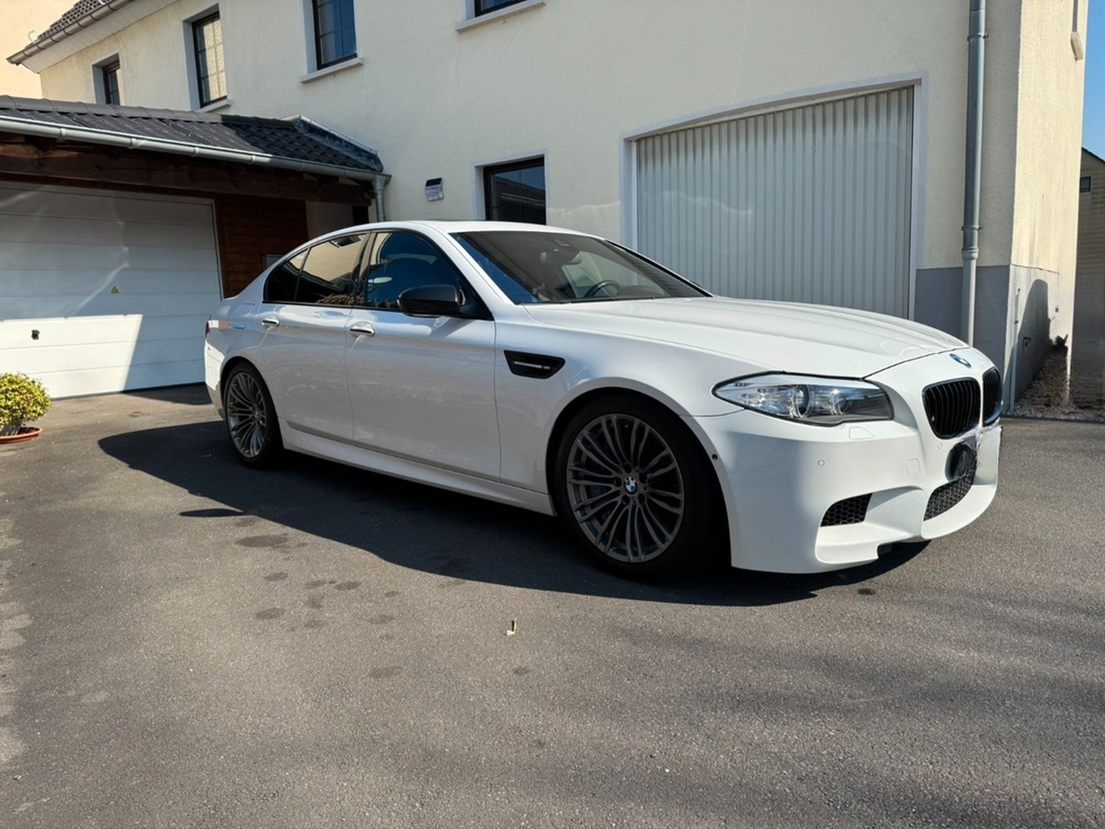 BMW M5 F10 BMW M V-Max Aufhebung foto 4