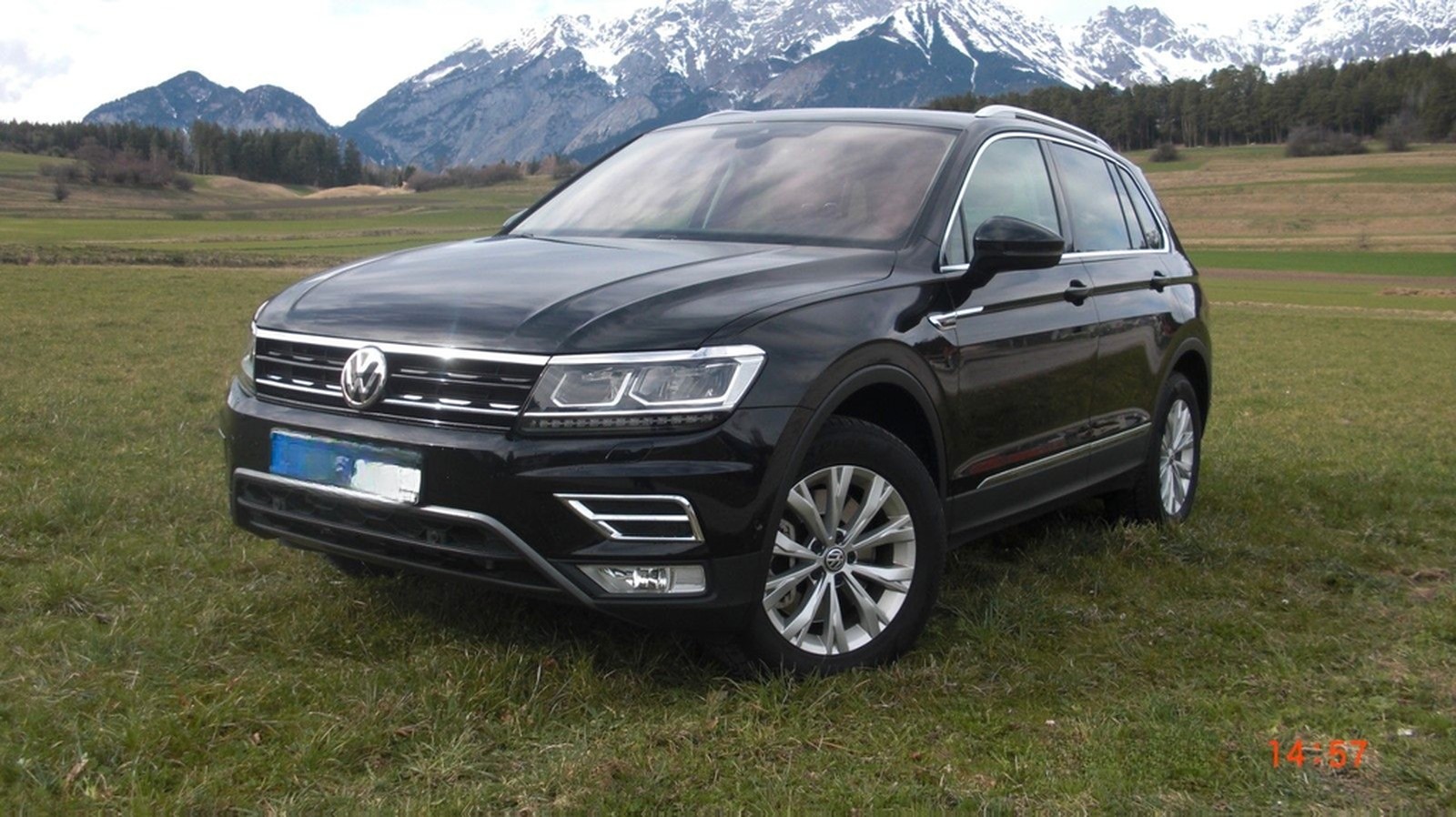 Volkswagen Tiguan 2.0 TSI 132kW DSG BMT 4MOTION Highlin... foto 2