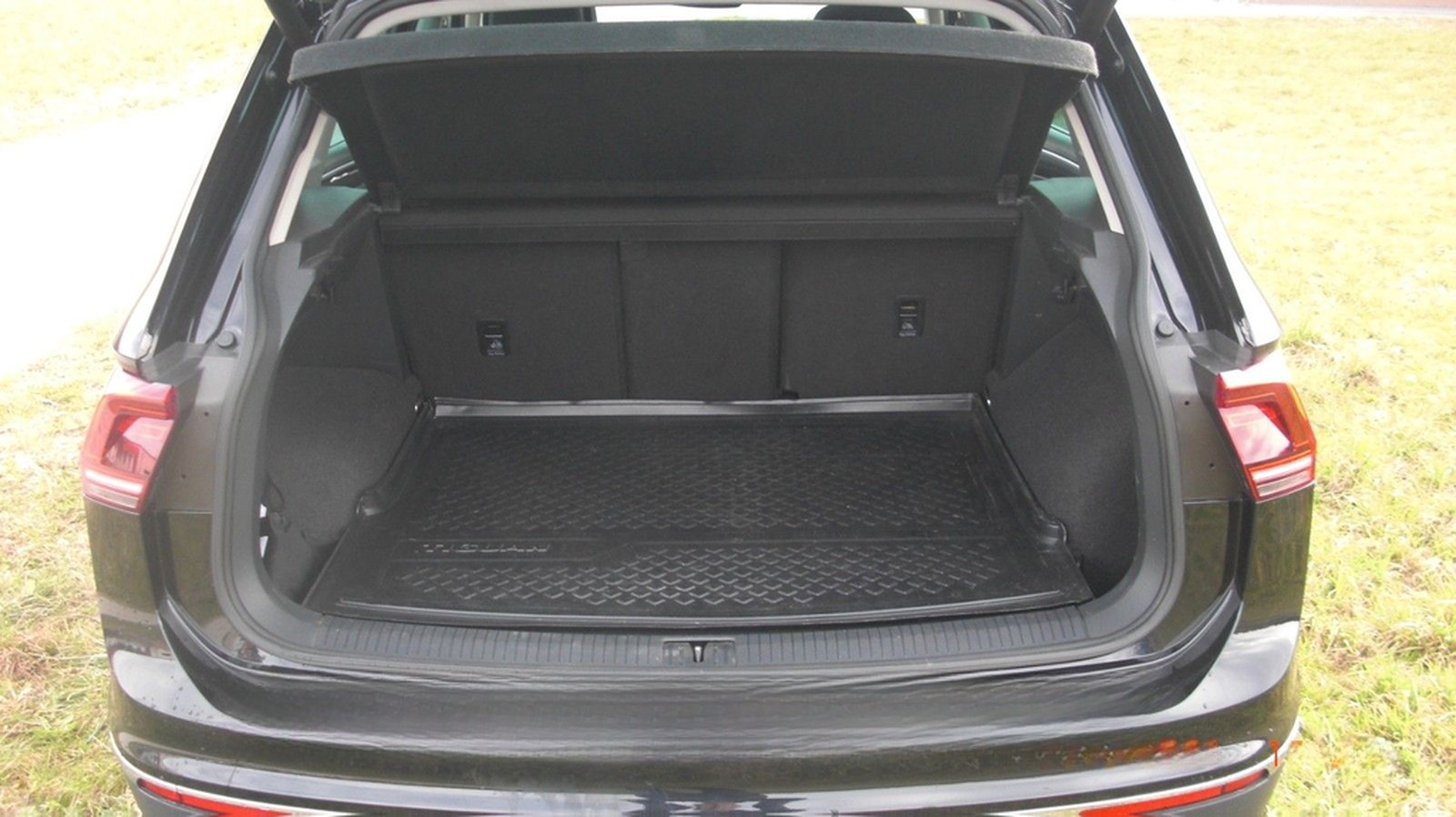 Volkswagen Tiguan 2.0 TSI 132kW DSG BMT 4MOTION Highlin... foto 5