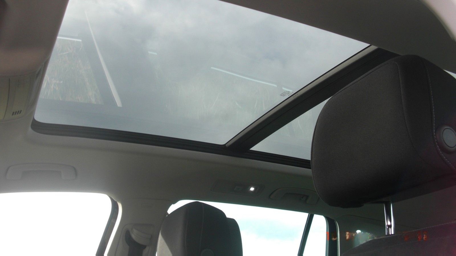 Volkswagen Tiguan 2.0 TSI 132kW DSG BMT 4MOTION Highlin... foto 7