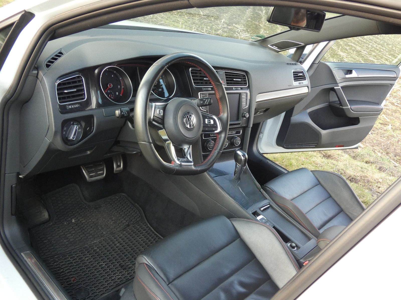 Volkswagen 2.0 GTI TSI D6F Performance Line ABT foto 10