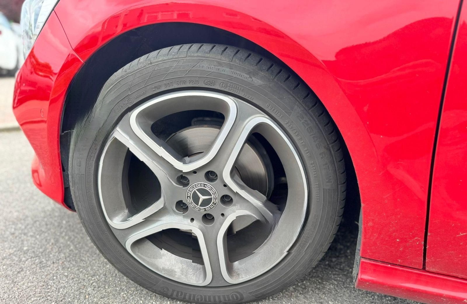 Mercedes-Benz CLA 220 CDI Automatik SB PANO Standhzng. Kamera foto 5