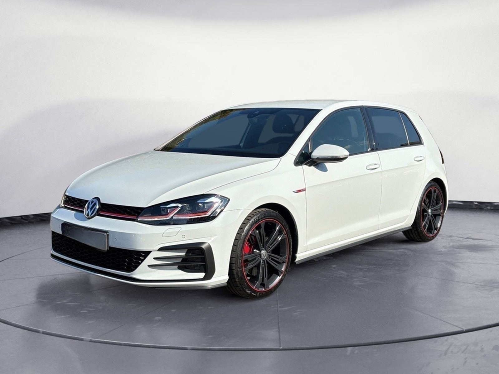 Volkswagen Golf GTI (BlueMotion Technology) foto 2