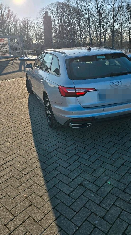 Audi A4 Avant foto 6