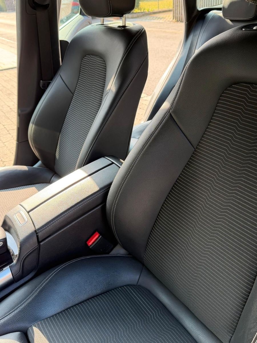 Mercedes-Benz B 200 d Automatik 360°Ka. Navi Elektr.Anhänger. foto 12