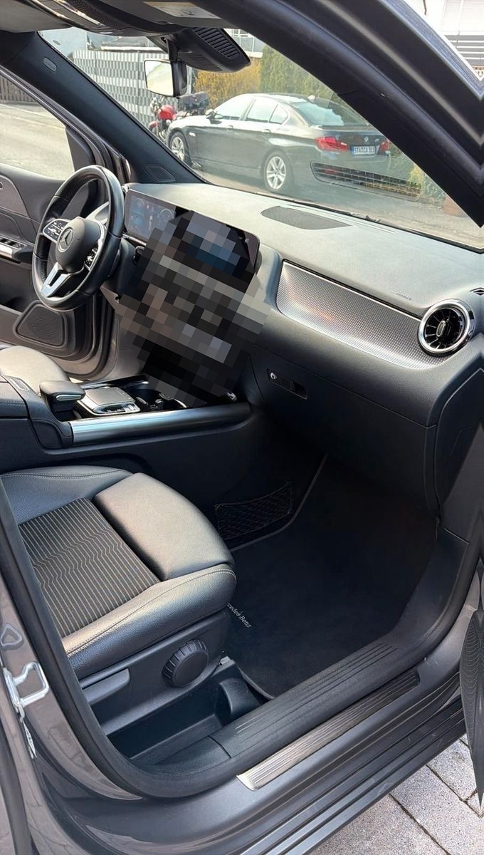 Mercedes-Benz B 200 d Automatik 360°Ka. Navi Elektr.Anhänger. foto 14