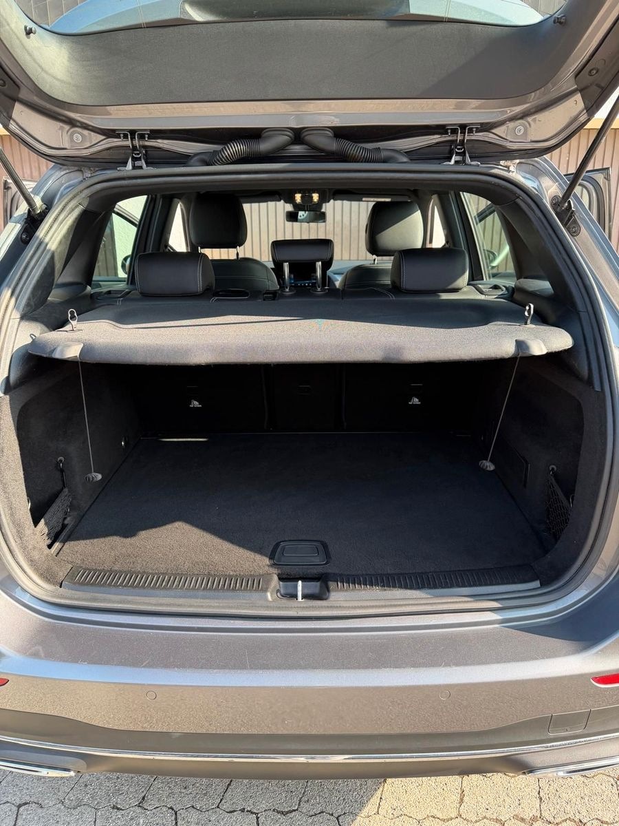 Mercedes-Benz B 200 d Automatik 360°Ka. Navi Elektr.Anhänger. foto 15