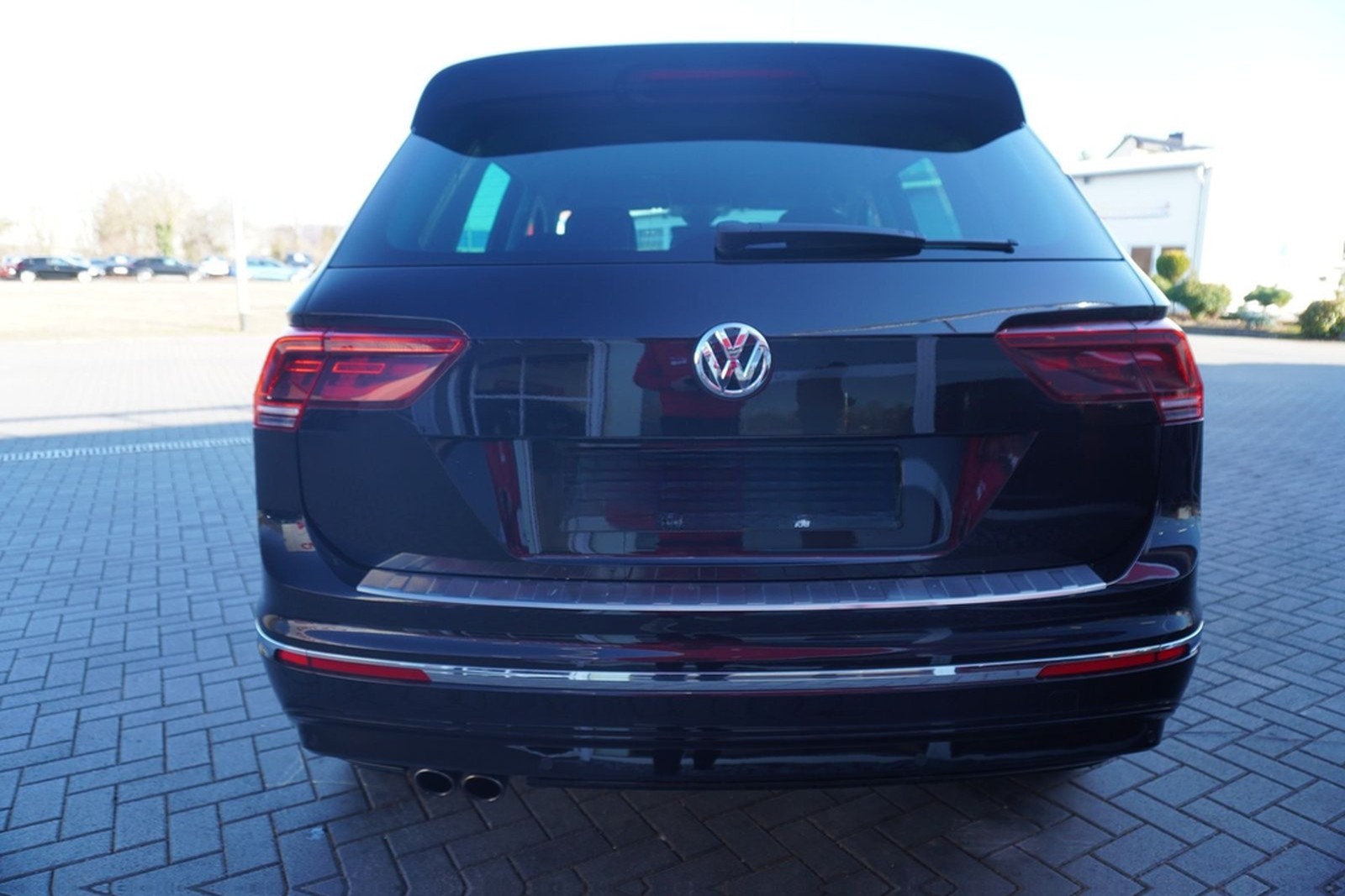 Volkswagen Tiguan 2.0 TSI Highline 4 Motion DSG ACC LED PDC foto 4