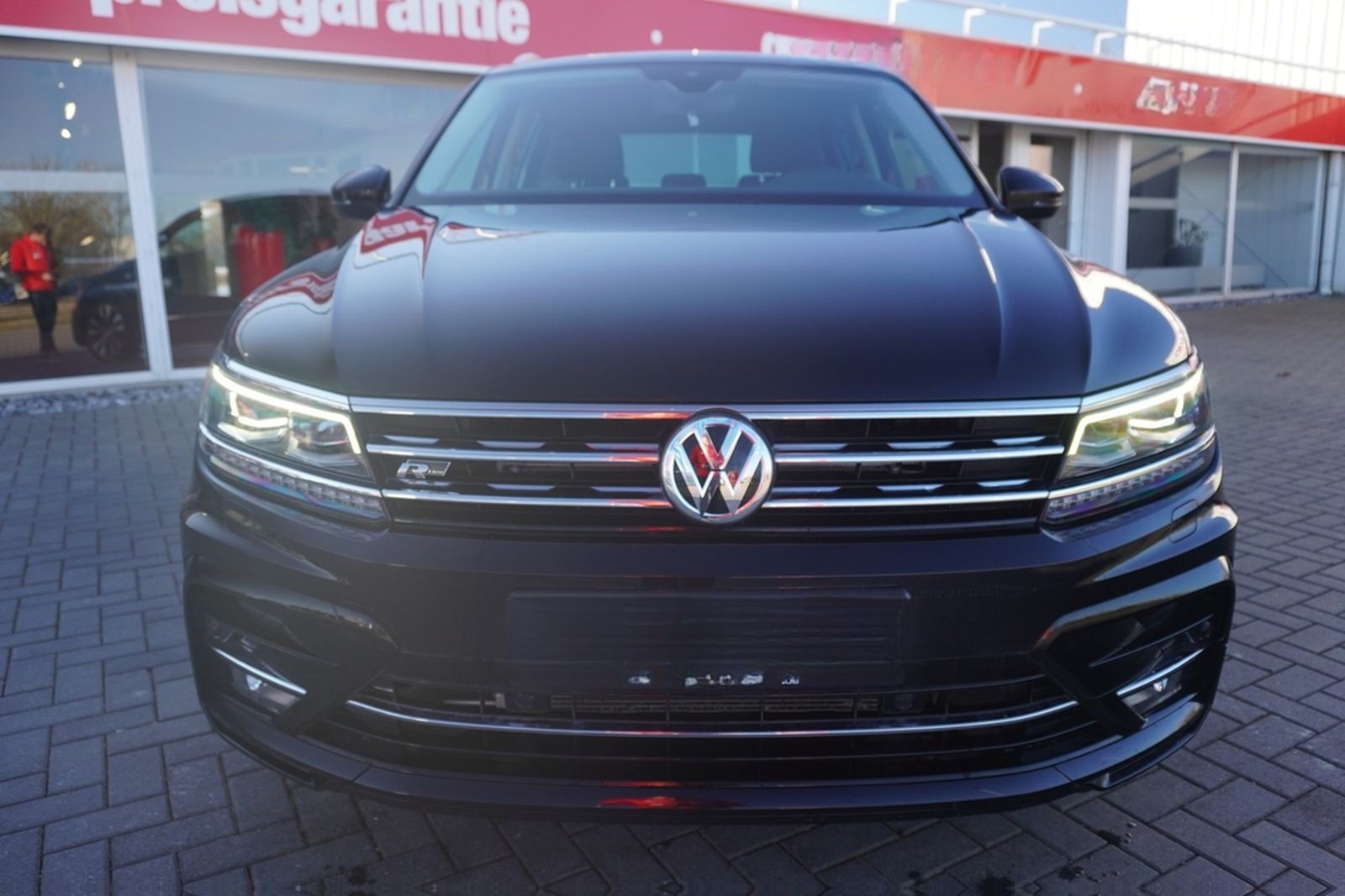 Volkswagen Tiguan 2.0 TSI Highline 4 Motion DSG ACC LED PDC foto 7