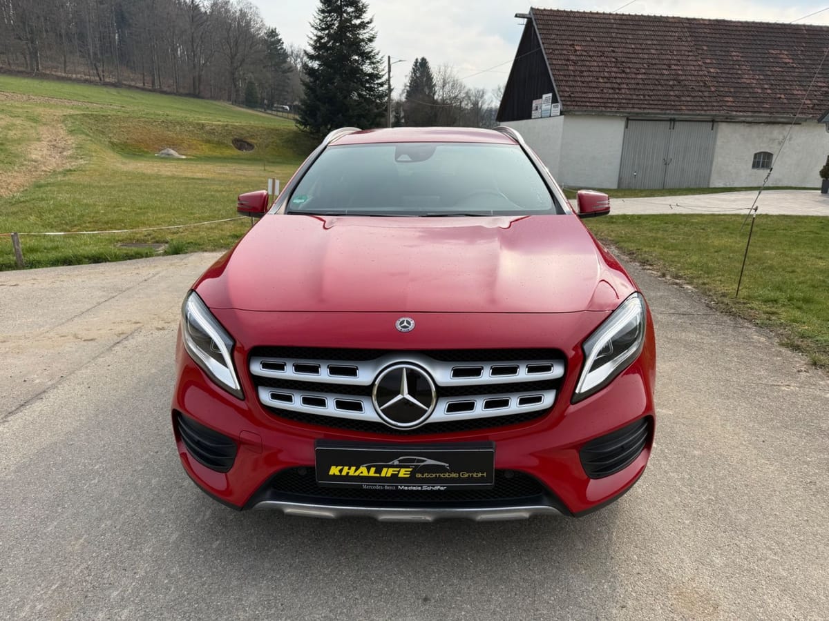 Mercedes-Benz GLA 220 4Matic AMG Line foto 2