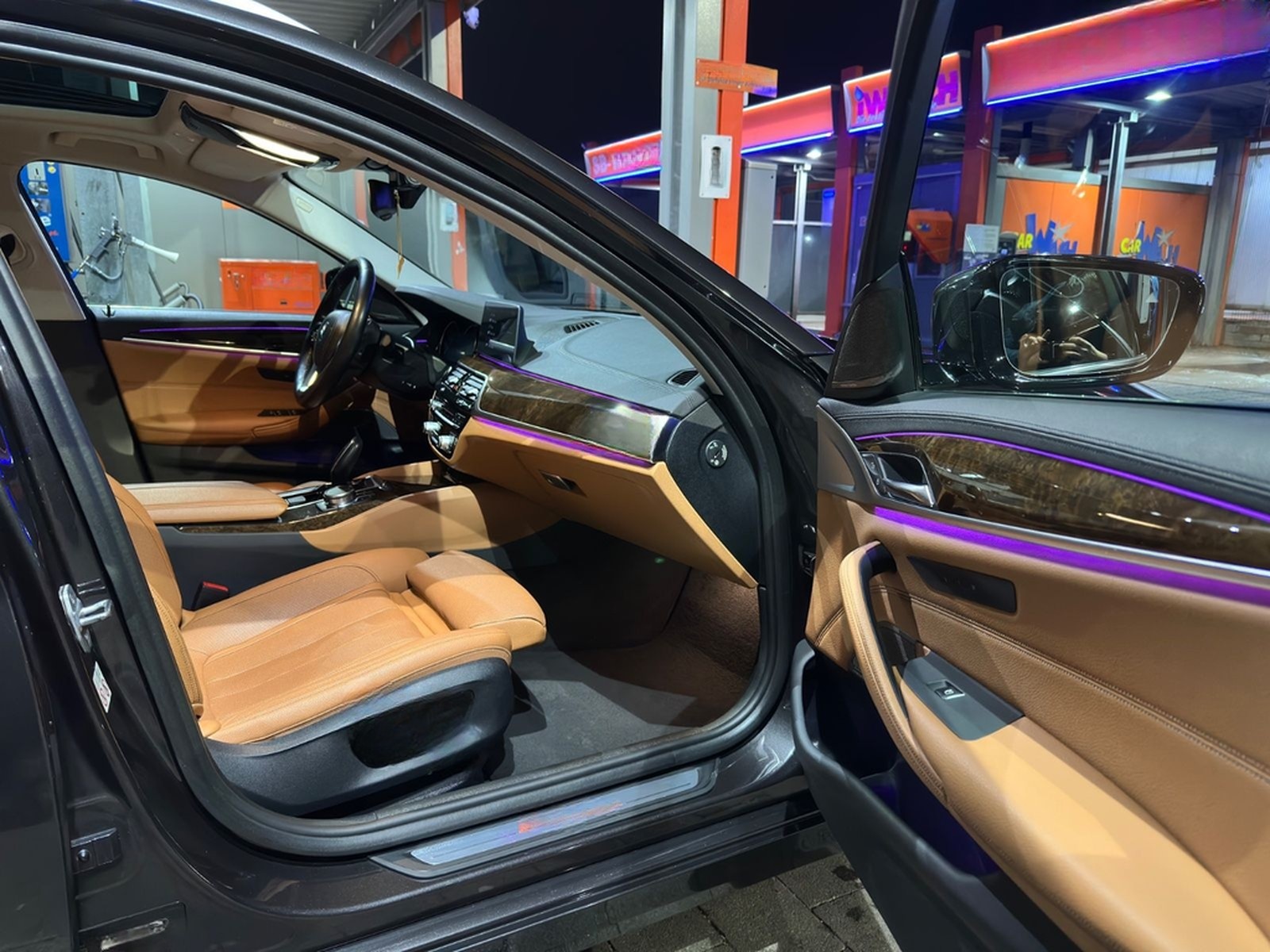 BMW 540i xDrive Touring  foto 7