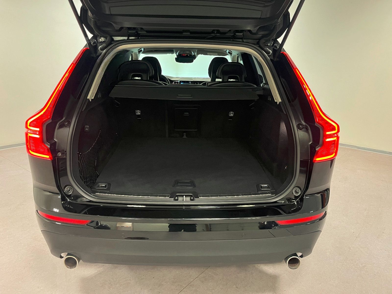 Volvo XC60 Momentum AWD*360°Kamera/LED foto 20