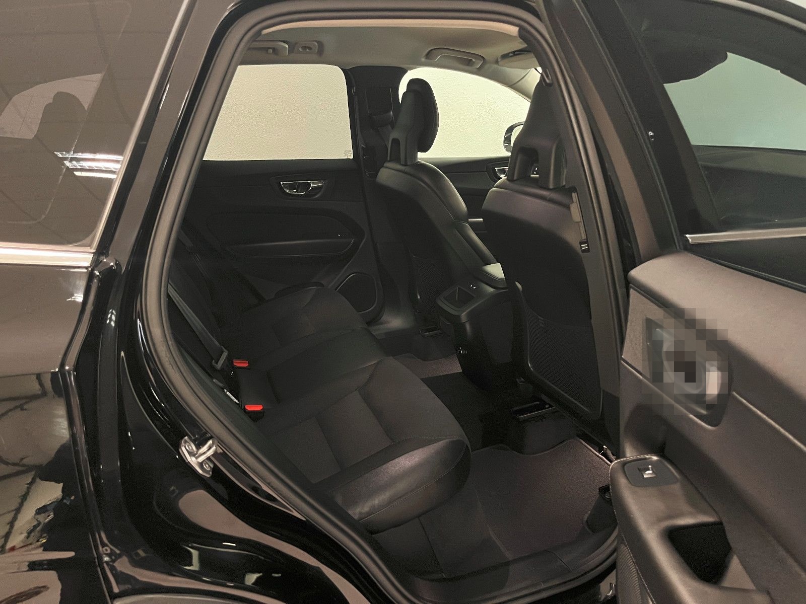 Volvo XC60 Momentum AWD*360°Kamera/LED foto 5