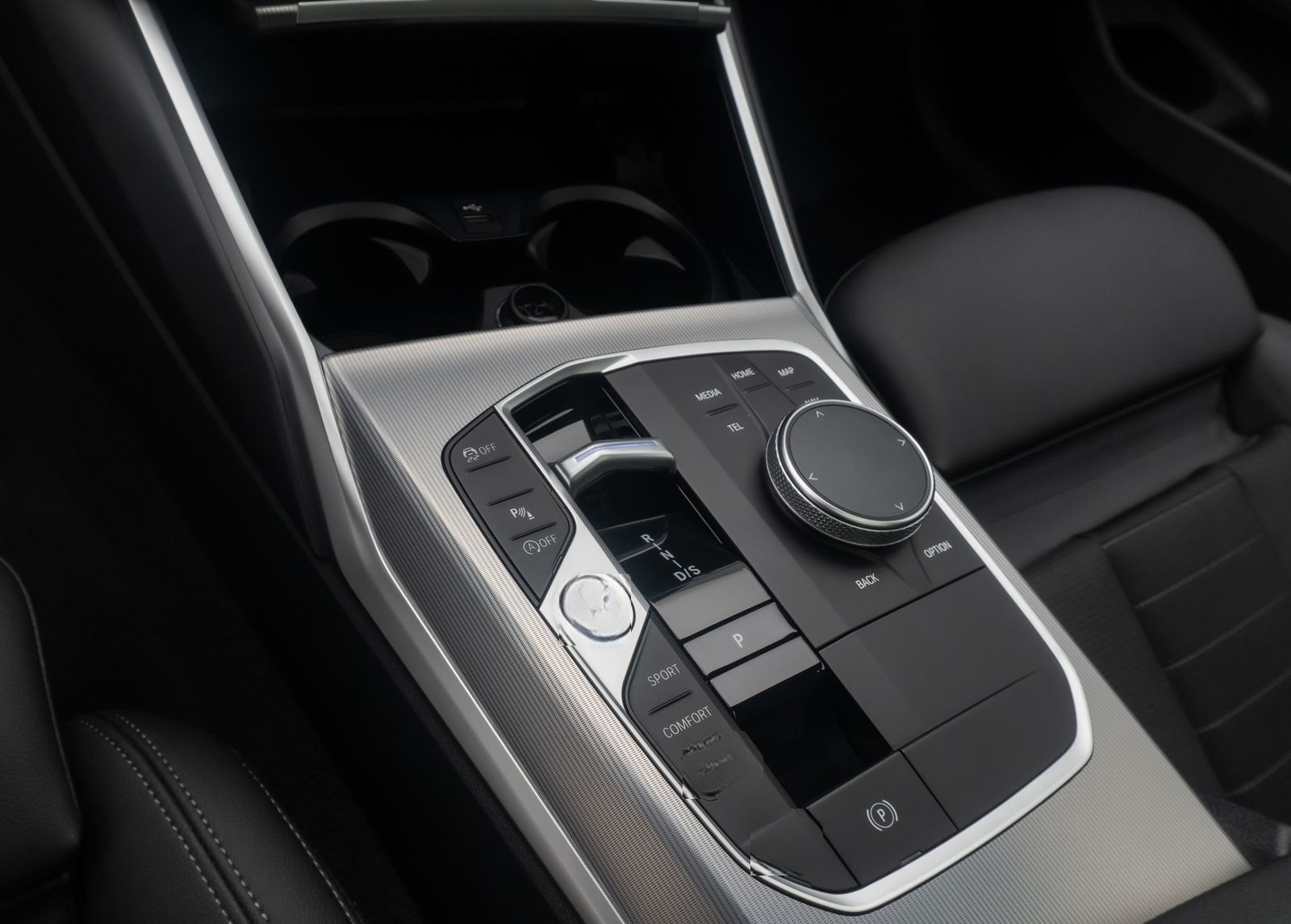 BMW 330i Panoram Kamera HUD DAB H/K Komfort Alarm foto 20