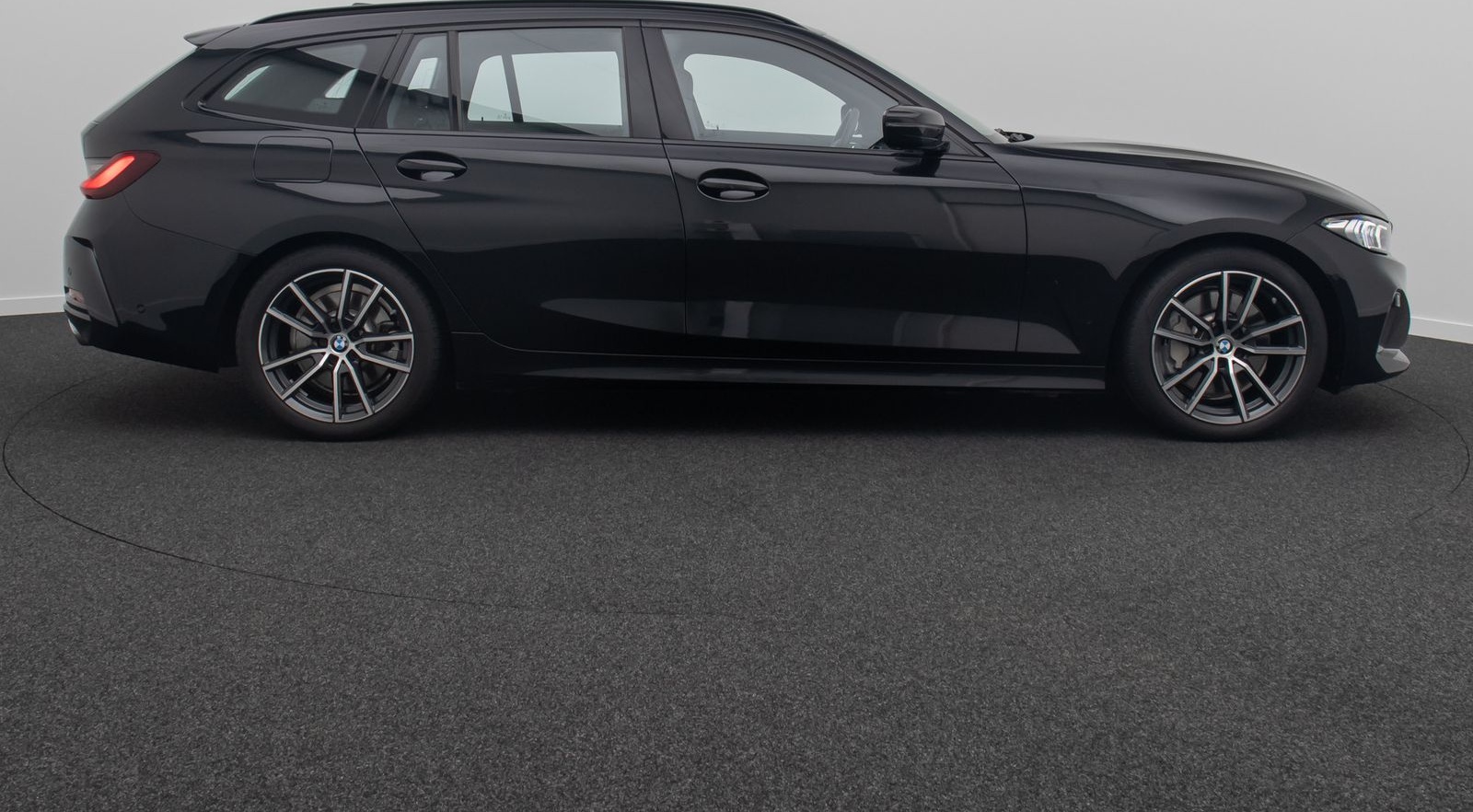 BMW 330i Panoram Kamera HUD DAB H/K Komfort Alarm foto 5
