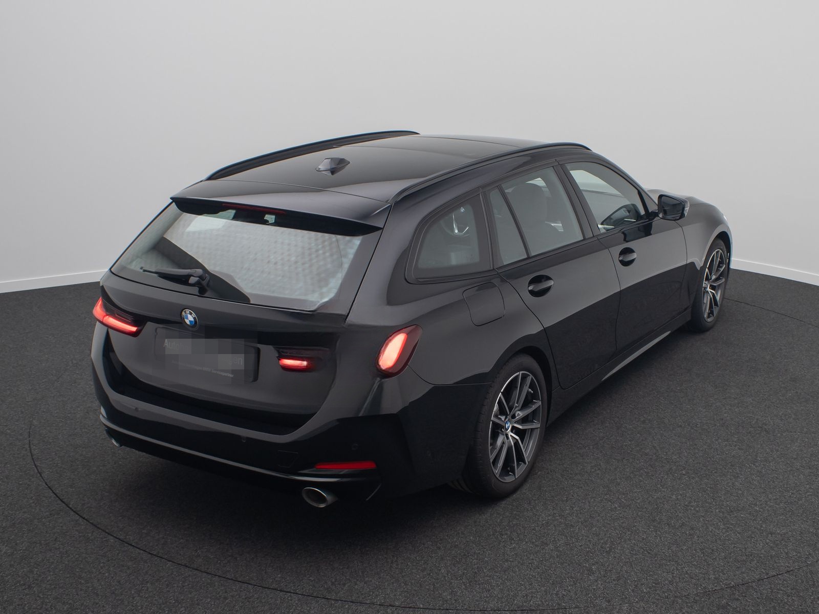 BMW 330i Panoram Kamera HUD DAB H/K Komfort Alarm foto 7