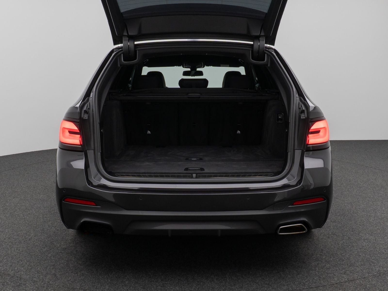 BMW 520d M Sport Kamera DAB HiFi Stop&Go Komfort foto 13
