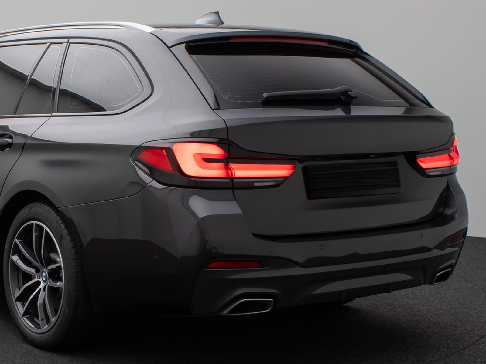 BMW 520d M Sport Kamera DAB HiFi Stop&Go Komfort foto 15
